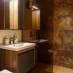 Cozy At Gastro District 公寓