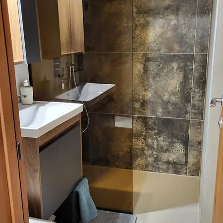 Cozy At Gastro District סקופיה