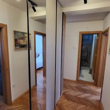 Cozy At Gastro District *