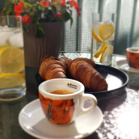 Cozy At Gastro District דירה