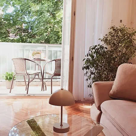 Apartament Cozy At Gastro District Skopje